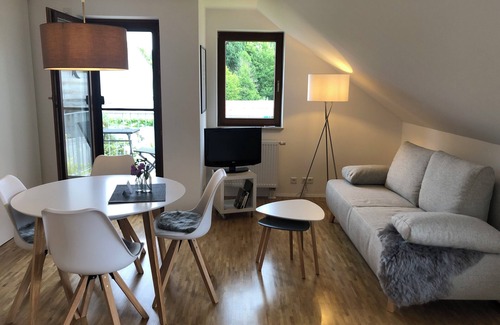 Radolfzell am Bodensee Apartment | 2-room attic apartment with lake view just 150 meters from Lake Constance