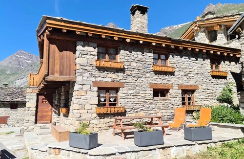 Bonneval-sur-Arc Apartment | 2 room apartment for 6 people close to the slopes - 2 rooms 6 people