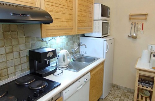 Val-d'Isere Apartment | 2 room apartment + mezzanine for 6 to 7 people