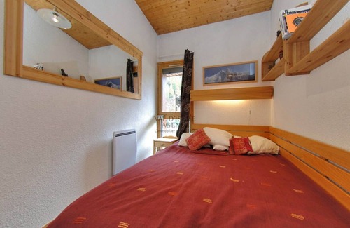 Val-d'Isere Apartment | 2 room apartment + mezzanine for 6 to 7 people