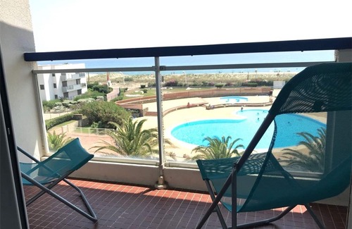 Le Barcares Apartment | 2-room apt + cabin with pool and parking, sleeps 6, near beach - Le Barcarès