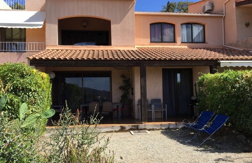 Cargese Apartment | 2 rooms with sea view Garden apartment in luxury residence with pool
