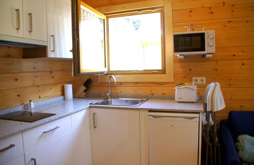 Ayala House | 2. Satia Berri log cabin
