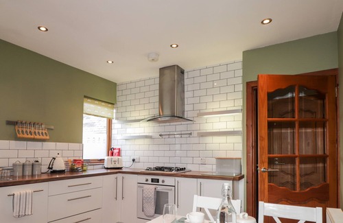 Portsoy Cottage | 2 SEAFIELD PLACE, pet friendly, character holiday cottage in Portsoy