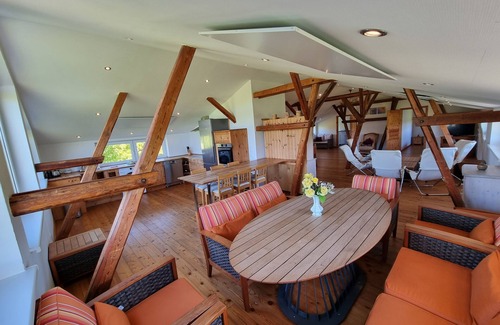 Hasselberg House | 2 separate holiday apartments, one holiday home