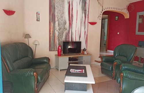 Villeneuve-les-Beziers House | 2 steps from the sea all inclusive, quiet but close to attractive places