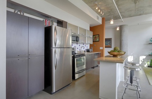 East Nashville Condo | 2-Story Loft with Views 30day min w/WiFi, AC, Parking, TV, Furnished, Rooftop
