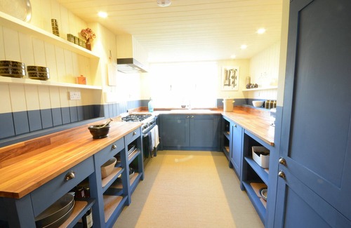 Thorpeness Cottage | 2 THE DUNES, THORPENESS, family friendly in Thorpeness