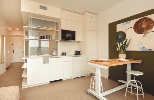Old Fourth Ward Hotel | 2 Units | Amazing City View | Upscale Haven in Atlanta Near Famous Local Sites