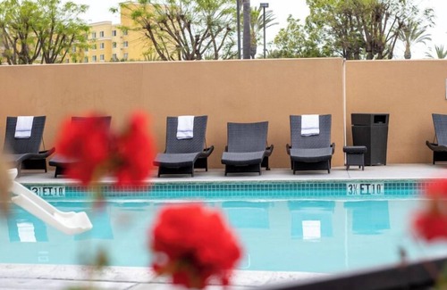 Anaheim Resort House | 2 Units - Resort-Style Stay Near Disneyland, OC Beaches & Anaheim Convention