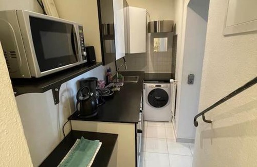 Rheingauviertel Apartment | 2-Zimmer City Apartment mit eigenem Eingang