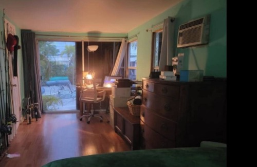Little Torch Key House | 20 ft from your room to a clean canal full of fish and lobsters and crabs.
