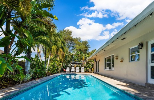Cooper City House | 20 min to Beach Pool Villa Near Hard Rock Casino