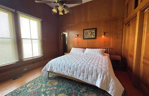 Water Valley Other | 20 Minutes from Oxford - Charming 4-bedroom Farmhouse in peaceful Water Valley