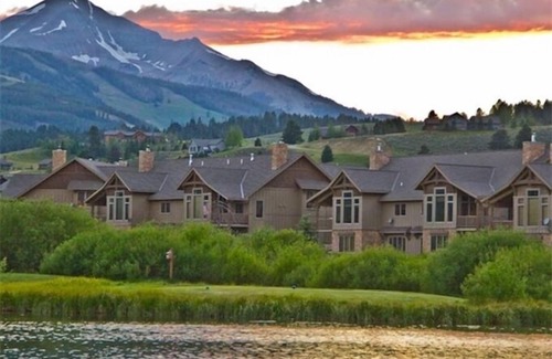 Big Sky Meadow Village House | 20% off-Luxury home w/mountain/creek views; sauna/steam room; upscale/peaceful