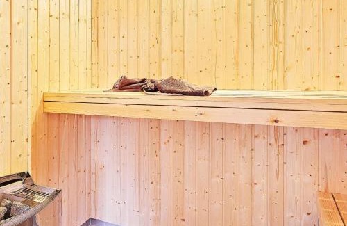 Olpenitz House | 20 person holiday home in Hasselberg