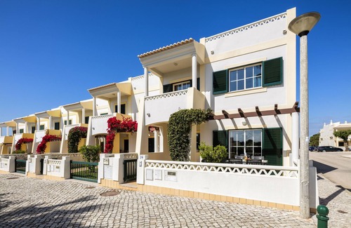 Carvoeiro Ski Chalet | 20 Terraços de Benagil (Casa Luisa)