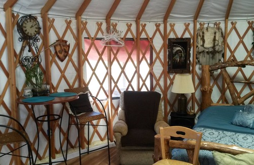Marble Cottage | 20' Yurt with views , Like a hotel room in the mountains