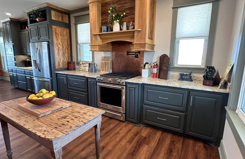 Hackberry House | 200 feet on the water with boat house!