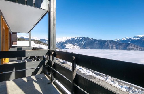 Doucy-Combelouviere Apartment | 200m from ski slopes, balcony, parking, tv, ski locker, 65m², Valmorel
