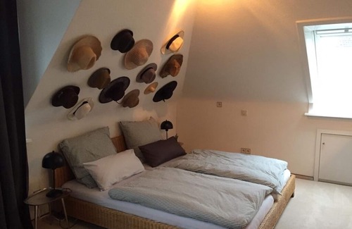 Bargteheide House | 200m² guest house with 3 bedrooms for up to 8 people - very stylishly furnished.