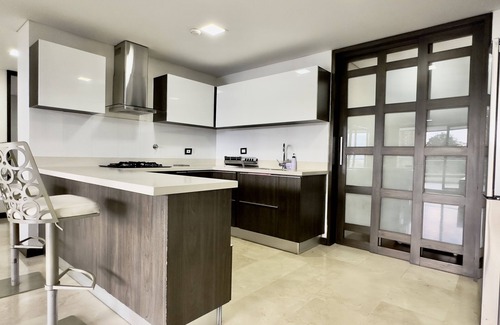 El Castillo Apartment | 201 El Poblado! Huge Terrace & Beautiful View