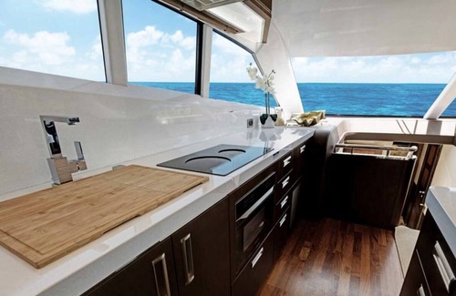 Lighthouse Point Boat Rental | 2018 GALEON 68' YACHT