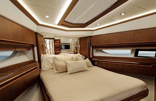 Lighthouse Point Boat Rental | 2018 GALEON 68' YACHT