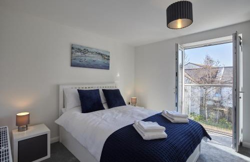 Hayle House | 2022 Modern Home In Central Hayle With Ev Charger