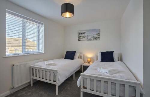 Hayle House | 2022 Modern Home In Central Hayle With Ev Charger