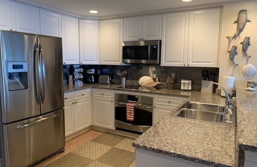 Pensacola Beach Condo | 2024 Dates now open! Emerald Isle, 5 star, Free Lazy Days beach chairs.