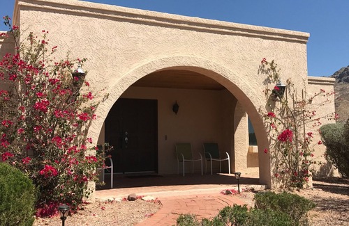 Catalina Foothills Estates House | 2025 Gem Show Available!