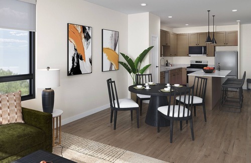 Downtown Omaha House | #203 Spacious Boutique Apt, Near UNMC, Blackstone, Midtown