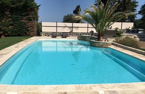 Les Arcs-sur-Argens Villa | 20mn from the beach, House and large swimming pool VAR. 3 bedrooms, 2 bathrooms, sleeps 6
