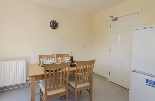 Eamont Bridge House | 21 EAMONT PARK, pet friendly, with a garden in Penrith