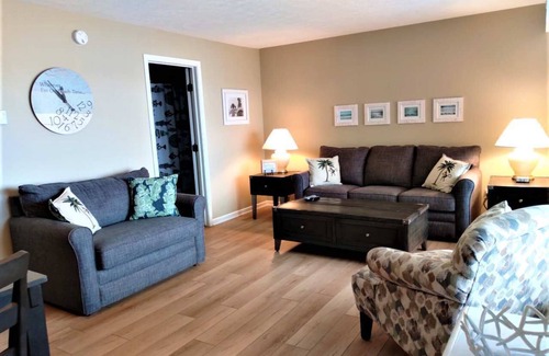Elk Rapids Condo | #21 ELK RAPIDS BEACH CONDOMINIUM