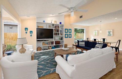 East Beach House | 2108 Bruce Drive