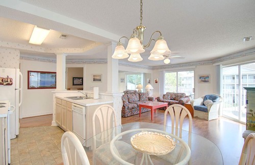 Sunset Beach Condo | 212 - 2 bedroom villa adjacent to Oyster Bay Golf Links in Sunset Beach