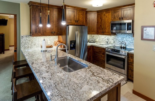 Salt Lake Mountain Resorts Condo | 2215 - Two Bedroom Standard Eagle Springs East by RedAwning