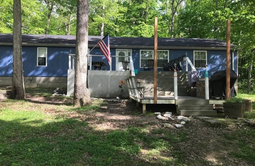 Centralia House | 2240 square foot Ranch Lake house on the water!