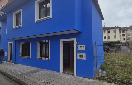 Arriondas Ski Chalet | 22A04 Casa Azul del corral de abaju en Arriondas