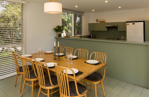 Point Lonsdale House | 24 Victor St - Old Point Lonsdale