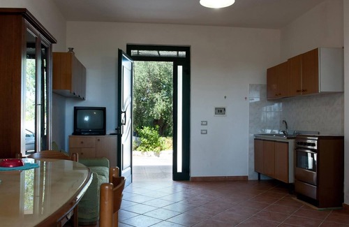 Cannole House | 245 Casa Frulli A by BarbarHouse