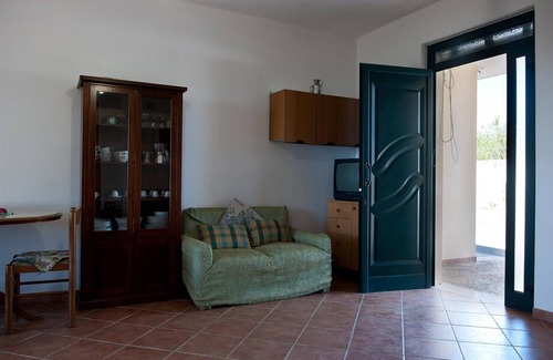 Cannole House | 245 Casa Frulli A by BarbarHouse