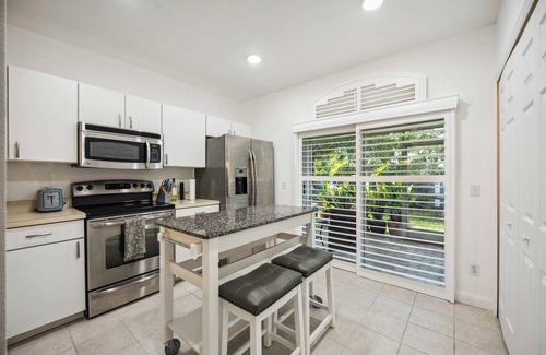 Sabal Harbour House | 25 Min Ana Maria Is. 30 Min Siesta Key Beach l, Heated Pool, Tennis, StylishHome