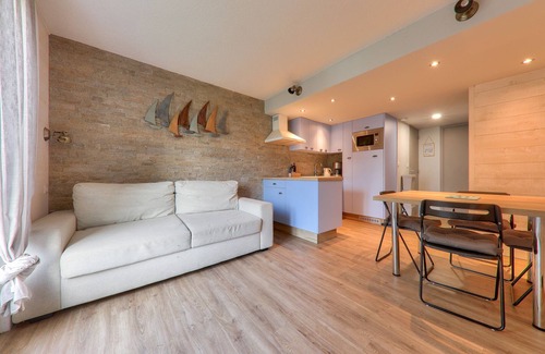 Arzon Apartment | 250 m from the port - Pool - 2 adults and 3 children