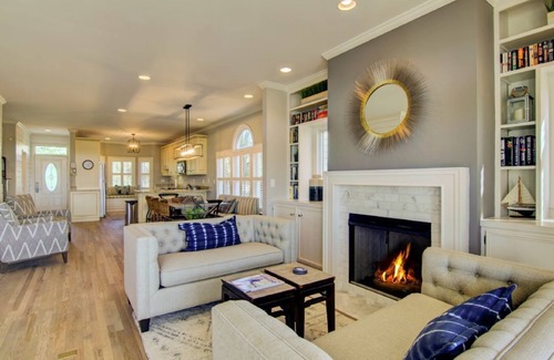 Ocean Point House | 26 Ocean Point by AvantStay | Beach Home w/Amazing Views & Community Pool!