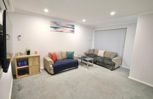Mirrabooka House | 26 Simple Family Home Mirrabooka Sleeps 5