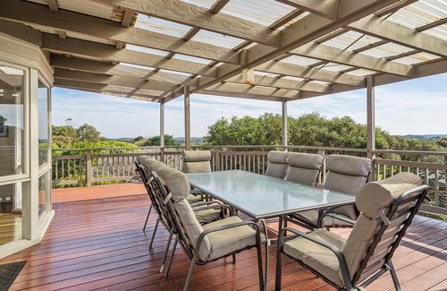 Rye House | 270 Degrees - Amazing views, open fire. Family and dog friendly.