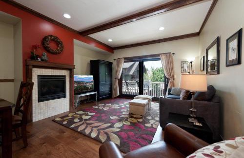Historic Downtown Durango House | 270 E. College Drive - Unit 203